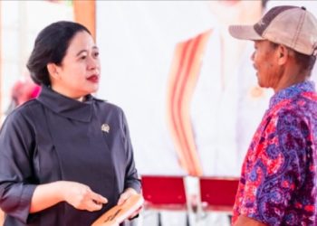 Sumringah, Warga Terdampak Gempa Bumi Cianjur Terima Kunci Huntap Dari Ketua DPR RI Puan Maharani