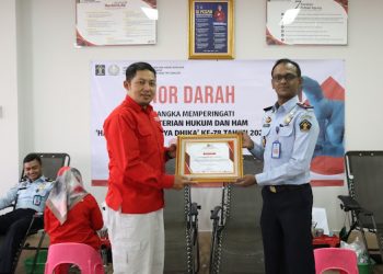 Sambut Hari Kementerian Hukum dan HAM ke-78, Imigrasi Cianjur Laksanakan Donor Darah dan Pemeriksaan Mata Gratis