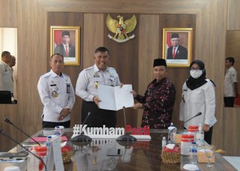 Terima Kunjungan Komisi Informasi, Kemenkumham Jabar Terima Ketegori Badan Publik Informatif