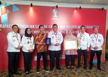 Pemprov Jabar dan Kabupaten Bandung Raih Penghargaan Terbaik 1 IRH Nasional