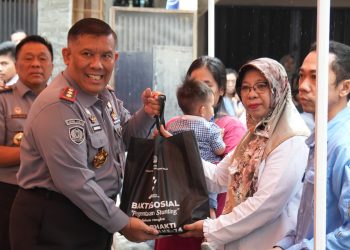 Kepala Kantor Wilayah Kementerian Hukum dan HAM R. Andika Dwi Prasetya Bhakti Sosial Pengentasan Stunting