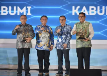 Luar Biasa! Pemkot Sukabumi Boyong Dua Penghargaan Dalam Musrenbang Jawa Barat