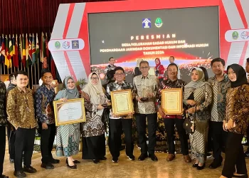 Pemkab Cianjur Sabet 2 Penghargaan Kemenkumham, JDIH Jadi Juara ke 1 Se Jabar
