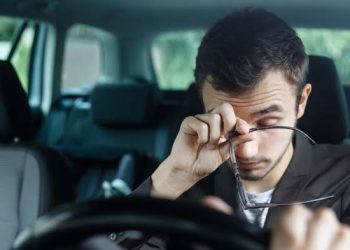 5+1 Cara Ampuh Atasi Kantuk Saat Nyetir, Dijamin Perjalanan Lebih Nyaman