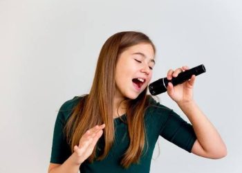 Latih Vokal, Ini 5 Panduan Lengkap untuk Pemula yang Ingin Suara Merdu