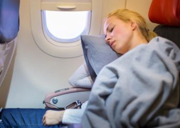 5 Cara Ampuh Atasi Jet Lag dan Nikmati Liburanmu