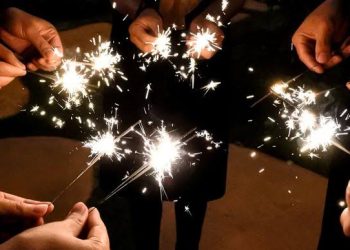 Selamatkan Kulit yang Terbakar Kembang Api dengan 6 Cara Ini