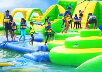 Bogor Aquagame: Tantang Adrenalinmu di Atas Air!