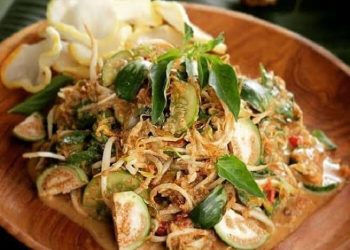 Tahukah Kamu Kuliner Khas Sunda Karedok? Begini Asal-usulnya