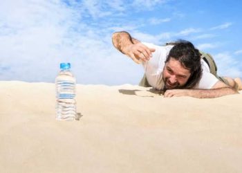 7 Cara Ampuh Agar Tidak Cepat Haus Saat Puasa, Dijamin Bugar  Seharian