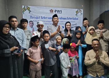 Penghujung Ramadhan PWI dan IKWI Kota Sukabumi Santuni Anak Yatim