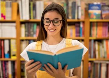 3 Alasan Pentingnya Membaca untuk Gen Z