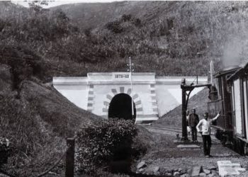 Misteri Terowongan Lampegan: Kisah Nyi Sadea Sang Penari Arwah yang Menghantui