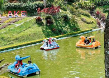 Barusen Hills, Destinasi Wisata Keluarga yang Memikat di Bandung Selatan