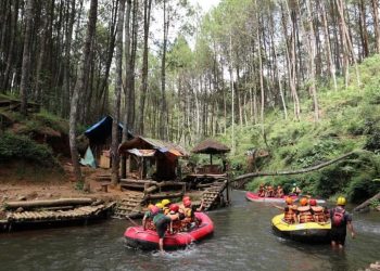 Menjelajahi Kampung Singkur Pangalengan, Worth It Ajak Keluarga