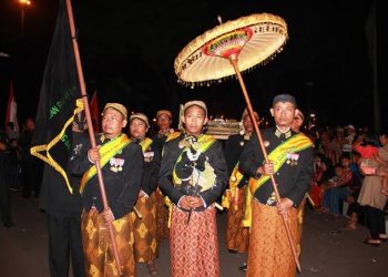 Malam Satu Suro Jatuh Pada Malam Jumat Kliwon, Ini Tradisi dan Larangannya