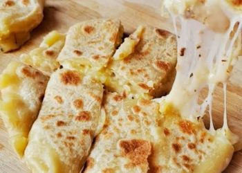 Resep Potato Cheese Bread, Roti Kentang Keju yang Empuk dan Gurih