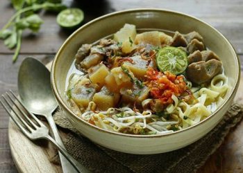 Asal Usul Mi Kocok, Hidangan Khas Bandung yang Menyaingi Makanan Belanda