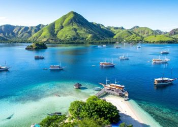 Menjelajah Wisata Ikonik Labuan Bajo: Lokasi, Pesona, dan Biaya Liburan