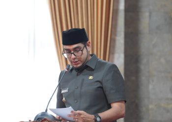Rapat Paripurna: Pemandangan Umum Fraksi atas Penjelasan Wali Kota Sukabumi terkait Raperda Penyelenggaraan Peternakan dan Kesehatan Hewan