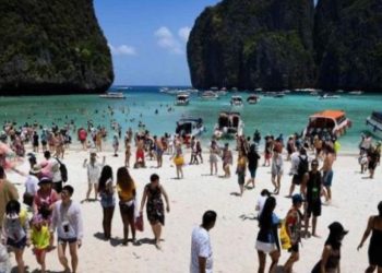 6 Cara Menghindari Tempat Wisata yang Terlalu Ramai Saat Libur Akhir Tahun