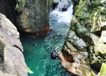 Eksplor Curug Leuwi Lieuk 2026: Aktivitas Seru, Rute Terbaik & Tiket Masuk