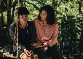 Film ‘Esok Tanpa Ibu’ Resmi Tayang Hari Ini, Dian Sastro Jadi Bunda Versi AI