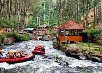 Mengenal Sungai Palayangan, Jalur Arung Jeram Favorit di Bandung Selatan