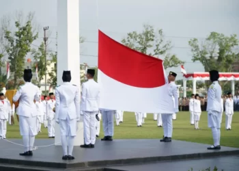 Sejarah Baru Upacara Bendera: Ikrar Pelajar Indonesia Kini Wajib Dibacakan