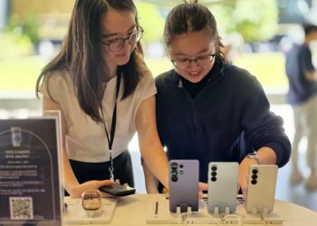 Samsung Galaxy S26 Series dan Galaxy Buds4 Series Kini Tersedia Secara Global