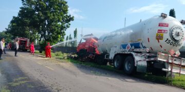 Pertamina Patra Niaga Regional JBB Pastikan Penanganan Cepat Insiden Armada Skidtank LPG di Balongan