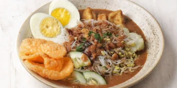Mengulik Sejarah Ketoprak, Kuliner Nusantara dengan Cerita Unik