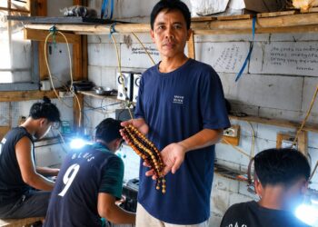 Dari Limbah Jadi Berkelas Dunia, Jakaria Satu-satunya Pengusaha Amber di Kota Sukabumi Tembus Pasar Internasional