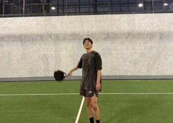 Bikin Netizen Melongo! Ji Chang Wook Langsung Main Padel Usai Tiba di Jakarta