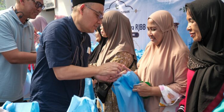 Pertamina Patra Niaga RJBB Distribusikan 214 Hewan Kurban pada Perayaan Iduladha 1447 H