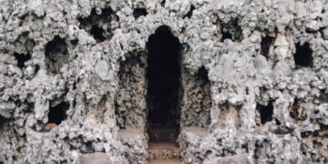 Goa Sunyaragi Cirebon: Wisata Sejarah Unik dengan Nuansa Mistis yang Memikat