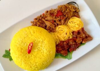 Resep Mudah Membuat Nasi Kuning Sempurna: Pulen, Gurih, dan Mudah Dibuat