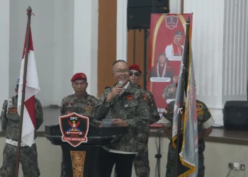 Wali Kota Sukabumi Hadiri Penyerahan SK Definitif DPC GRIB Jaya dan Santunan 100 Anak Yatim