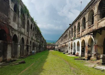 Mengungkap Misteri Benteng Pendem Cilacap, Benteng Tua yang Sarat Sejarah