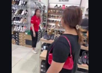 Viral! Detik Detik Istri Sah Labrak Pelakor yang Lagi Kerja