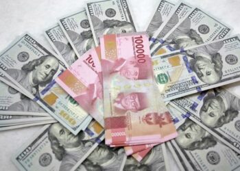 Dolar AS Kembali Tembus Rp18.000, Rupiah Tertekan di Awal Pekan