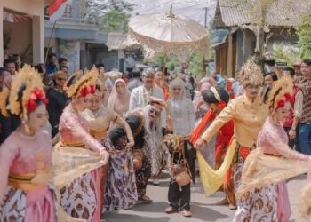 Mengulas Tradisi Mapag Panganten, Prosesi Pernikahan Adat Sunda yang Penuh Filosofi
