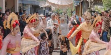 Mengulas Tradisi Mapag Panganten, Prosesi Pernikahan Adat Sunda yang Penuh Filosofi