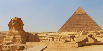 Misteri Piramida Giza, Benarkah Dibangun oleh Alien?