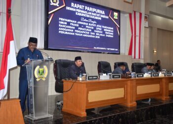 PARIPURNA DPRD BUPATI PENYESUAIAN APBD PERTIMBANGKAN FISKAL DAERAH DAN PRIORITAS PEMBANGUNAN