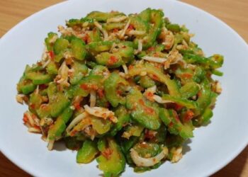 Resep Tumis Pare Teri Jengki, Masak Cepat dan Lezat Bikin Ketagihan