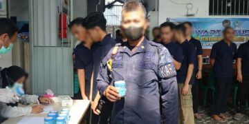 Dukung P4GN, Lapas Sukabumi Gelar Tes Urine Mendadak untuk Petugas dan Warga Binaan