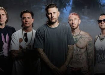 Isyana Sarasvati & St. Loco Resmi Jadi Pembuka Konser Avenged Sevenfold di JIS