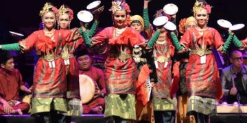 Sejarah dan Asal Usul Tari Piring, Tarian Tradisional Minangkabau yang Penuh Makna